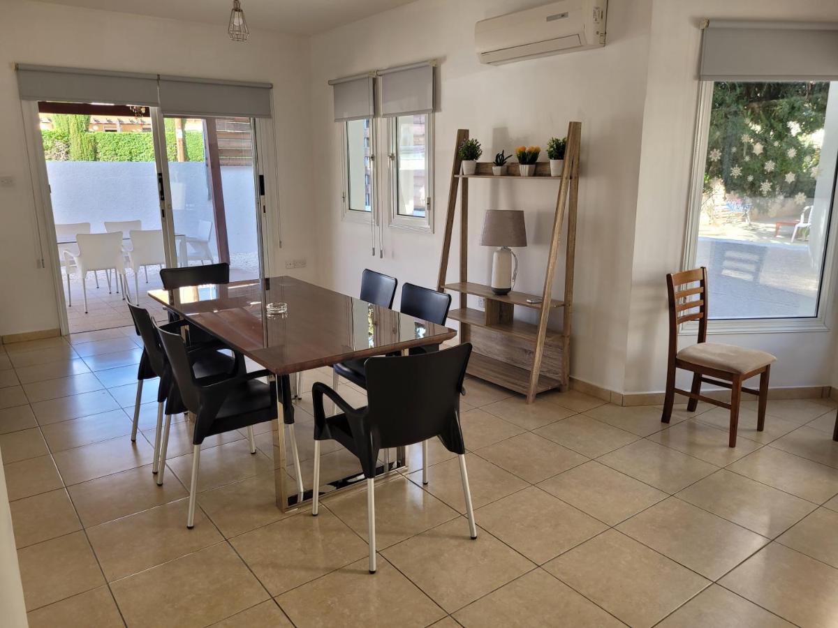 Elean Villa *